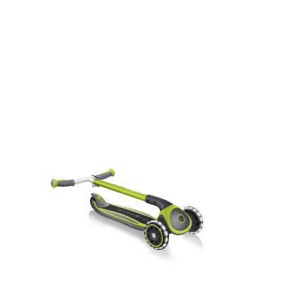 Самокат GLOBBER серії MASTER LIGHTS зелений, колеса з підсвіткою, 50кг, 4+