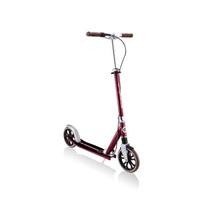 Самокат GLOBBER серії NL205 DELUXE, з ручним гальмом, червоний, 100кг, 8+