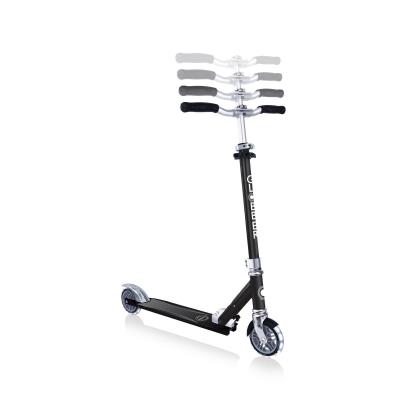 Самокат GLOBBER серії FLOW ELEMENT LIGHTS, чорний, колеса з підсвіткою, до 100кг, 5+, 2 колеса