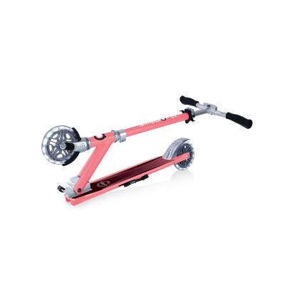 Самокат GLOBBER серії FLOW ELEMENT LIGHTS, рожевий, колеса з підсвіткою, до 100кг, 5+, 2 колеса