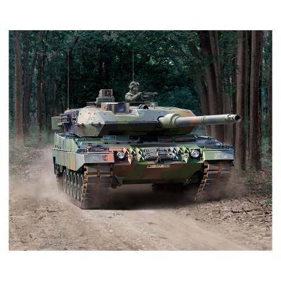 Збірна модель-копія Revell Танк Леопард 2 A6/A6NL  рівень 4 масштаб 1:35