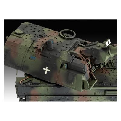 Збірна модель-копія Revell САУ Panzerhaubitze 2000 рівень 4 масштаб 1:72
