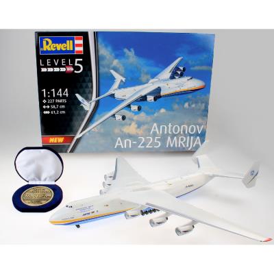 Збірна модель-копія Revell Вантажний літак АН-225 Мрія рівень 5 масштаб 1:144