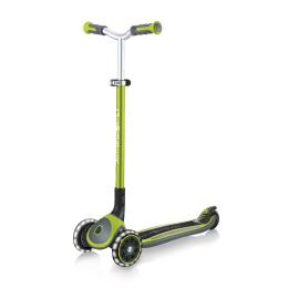 Самокат GLOBBER серії MASTER LIGHTS зелений, колеса з підсвіткою, 50кг, 4+